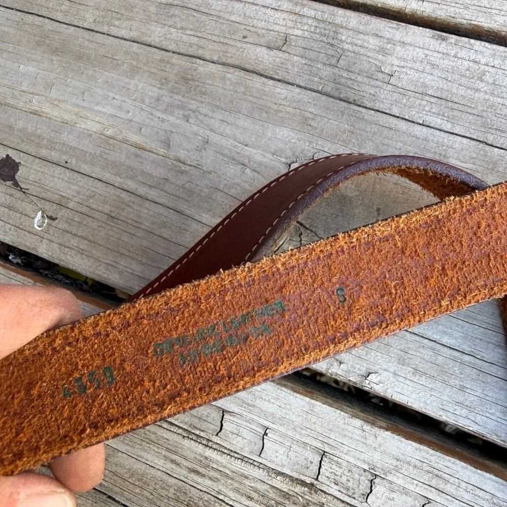 Vintage Genuine Leather Belt Womens Small Brown Whipstitch Buckle Made in‎ USA